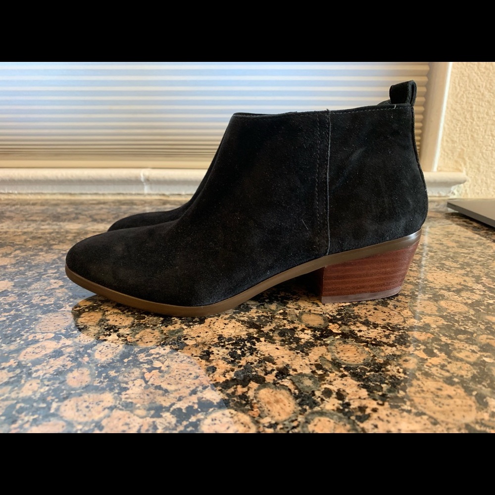 NWOT J. Crew Sawyer Suede Booties